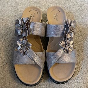 Clarks Merliah Violet Gold Sandals, Size 9